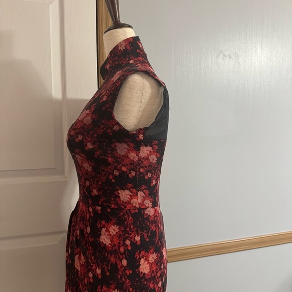Shanghai Tang Black and Red Sheath Dress Size 6 - Picture 8 of 16
